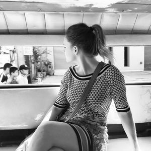 Meet your Posher, Laura